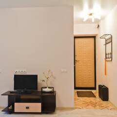 Апартаменты Apartment ALLiS-HALL on Malysheva 73a комната для гостей фото 5