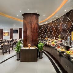 Savoy Suites Hotel Apartments питание