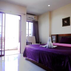 Ol'Masta Hotel & Lounge комната для гостей