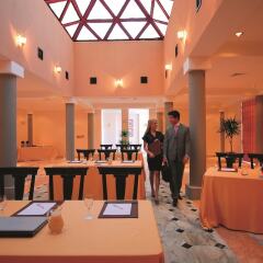 Movenpick Nabatean Castle Hotel фото 2