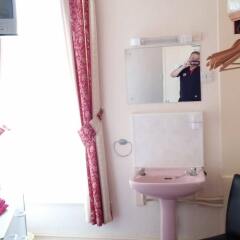 Cavendish Hotel сейф в номере