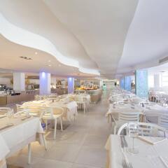 Отель FERGUS Style Cala Blanca Suites питание фото 3