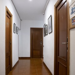 Отель Hostal Tokio Испания, Мадрид - 1 отзыв об отеле, цены и фото номеров - забронировать отель Hostal Tokio онлайн интерьер отеля фото 3