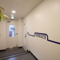 Отель K-GUESTHOUSE Insadong 2 банкомат