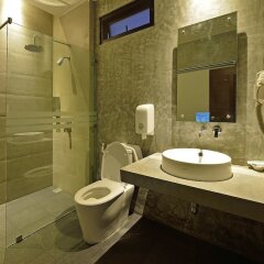 Отель The Oasis Resort Таиланд, Краби - отзывы, цены и фото номеров - забронировать отель The Oasis Resort онлайн ванная фото 2
