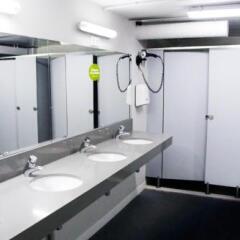 Отель Hola Hostal Eixample фитнесс-зал