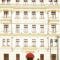 Отель Luxury Family Royal Palace Прага