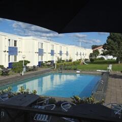 Apple Hotel бассейн фото 3