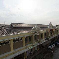 Отель Yodsiam Hostel Таиланд, Бангкок - отзывы, цены и фото номеров - забронировать отель Yodsiam Hostel онлайн балкон