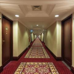 Hilton Istanbul Bosphorus Турция, Стамбул - 5 отзывов об отеле, цены и фото номеров - забронировать отель Hilton Istanbul Bosphorus онлайн интерьер отеля