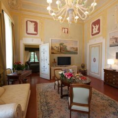 Отель Villa Olmi Firenze комната для гостей фото 5