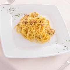 Hotel Ristorante Sbranetta Роццано питание