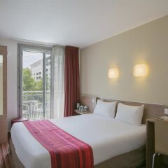 Отель Kyriad Paris Bercy Village Франция, Париж - 6 отзывов об отеле, цены и фото номеров - забронировать отель Kyriad Paris Bercy Village онлайн комната для гостей фото 2
