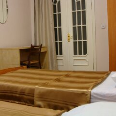 Гостиница Mini-Hotel Nevskaya Perspektiva в Санкт-Петербурге 8 отзывов об отеле, цены и фото номеров - забронировать гостиницу Mini-Hotel Nevskaya Perspektiva онлайн Санкт-Петербург комната для гостей фото 4
