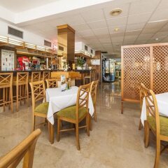 Отель Globales Verdemar Apartamentos Испания, Коста-де-ла-Кальма - отзывы, цены и фото номеров - забронировать отель Globales Verdemar Apartamentos онлайн гостиничный бар