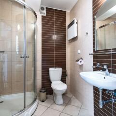 Отель Butorowy Residence Польша, Косцелиско - отзывы, цены и фото номеров - забронировать отель Butorowy Residence онлайн ванная