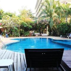 Отель Royal Tycoon Place Hotel Таиланд, Паттайя - отзывы, цены и фото номеров - забронировать отель Royal Tycoon Place Hotel онлайн бассейн фото 2