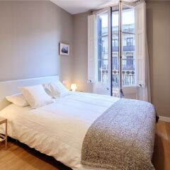 Апартаменты Habitat Apartments Boulevard Барселона комната для гостей