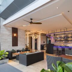 Отель Eastin Grand Hotel Sathorn Таиланд, Бангкок - 10 отзывов об отеле, цены и фото номеров - забронировать отель Eastin Grand Hotel Sathorn онлайн гостиничный бар