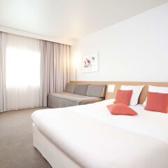Отель Novotel Brugge Centrum комната для гостей