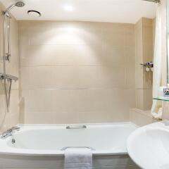 Отель Mercure London Kensington спа