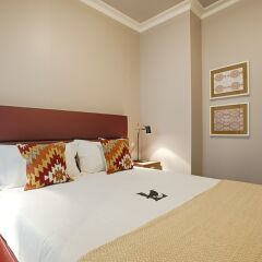 Апартаменты Chiado Camões - Lisbon Best Apartments комната для гостей фото 5