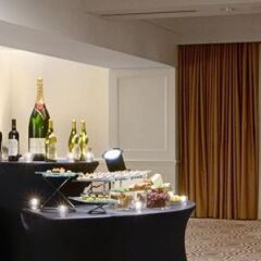 Отель Hilton Los Angeles Airport США, Лос-Анджелес - 10 отзывов об отеле, цены и фото номеров - забронировать отель Hilton Los Angeles Airport онлайн в номере