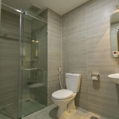 Отель The Everrich Infinity Apartment Вьетнам, Хошимин - отзывы, цены и фото номеров - забронировать отель The Everrich Infinity Apartment онлайн ванная фото 2