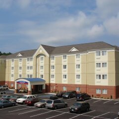 Отель Candlewood Suites Virginia Beach/Norfolk парковка