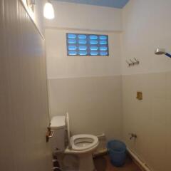Отель Prasuri Guest House Бангкок ванная фото 2