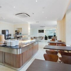 Отель Queens Park Hotel Великобритания, Лондон - 12 отзывов об отеле, цены и фото номеров - забронировать отель Queens Park Hotel онлайн питание фото 2