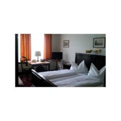 Hotel Corona сейф в номере