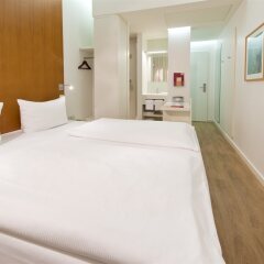 Отель Ellington Hotel Berlin Германия, Берлин - 1 отзыв об отеле, цены и фото номеров - забронировать отель Ellington Hotel Berlin онлайн комната для гостей фото 5