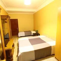 Mini-Hotel Gertsena сейф в номере