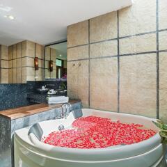 Отель The Emerald Beach Villa 4 Таиланд, Самуи - отзывы, цены и фото номеров - забронировать отель The Emerald Beach Villa 4 онлайн ванная фото 2