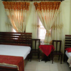 Huong Sen Hotel 2 комната для гостей фото 3