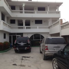 Milien Continental in Carrefour, Haiti from 114$, photos, reviews - zenhotels.com parking