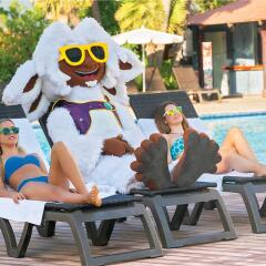 Отель Sol Katmandu Park & Resort бассейн фото 3