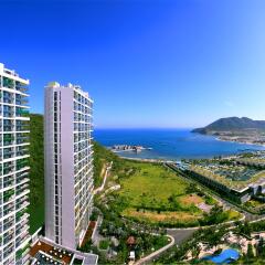 Отель Serenity Coast All Suite Resort Sanya пляж