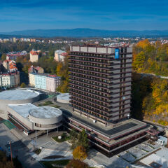 Spa Hotel Thermal Карловы Вары пляж