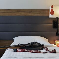 Отель Moxy Vienna Airport в номере