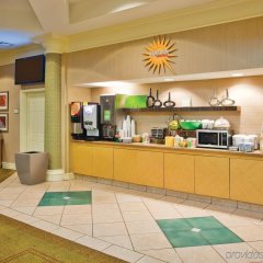 La Quinta Inn & Suites by Wyndham Charlotte Airport South in Charlotte, United States of America from 90$, photos, reviews - zenhotels.com meals
