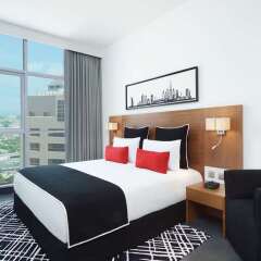 Отель TRYP by Wyndham Dubai комната для гостей