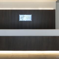 Отель Holiday Inn Express Antwerp City-North Бельгия, Антверпен - 3 отзыва об отеле, цены и фото номеров - забронировать отель Holiday Inn Express Antwerp City-North онлайн интерьер отеля фото 2
