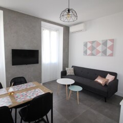 Отель Nice Booking- Pink Massena Zone Pietonne комната для гостей фото 3