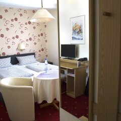 Hotel Garni Haus Am Kurpark In Bad Steben Germany From 95