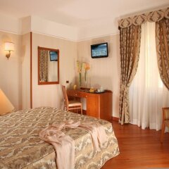 Отель Albergo Ottocento сейф в номере