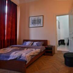 Отель TiflisLux Boutique hostel Грузия, Тбилиси - отзывы, цены и фото номеров - забронировать отель TiflisLux Boutique hostel онлайн комната для гостей фото 3