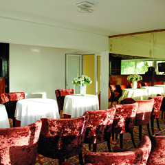 Hotel Ritz Sumbe питание
