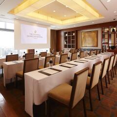 Отель The Strings By Intercontinental Tokyo Токио помещение для мероприятий